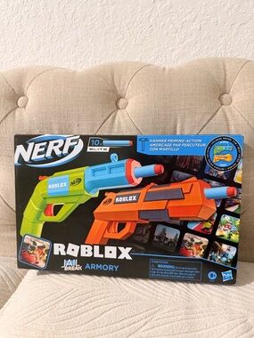 Nerf Roblox Jailbreak Armory – Bright Green, Blue & Orange Dual Blasters